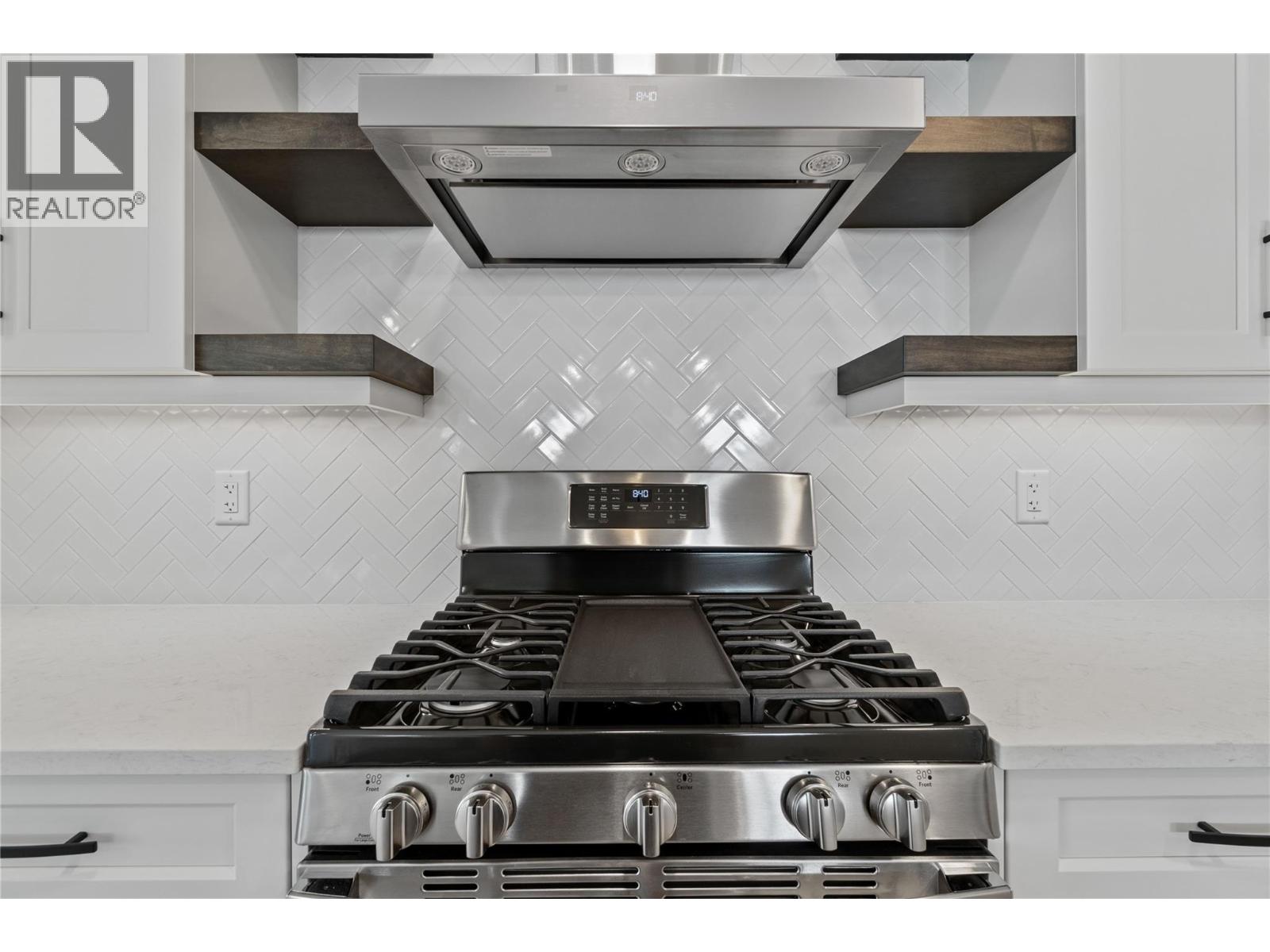 1840 10 Street Sw Unit# 9, Salmon Arm, British Columbia  V1E 0H2 - Photo 5 - 10364751