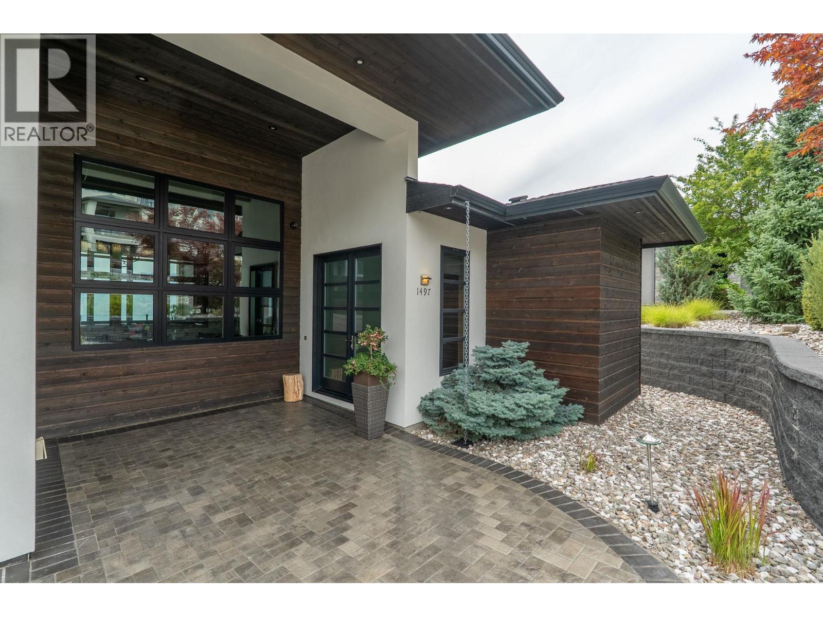 1497 Pinot Noir Drive, West Kelowna, British Columbia  V4T 3H9 - Photo 2 - 10364054