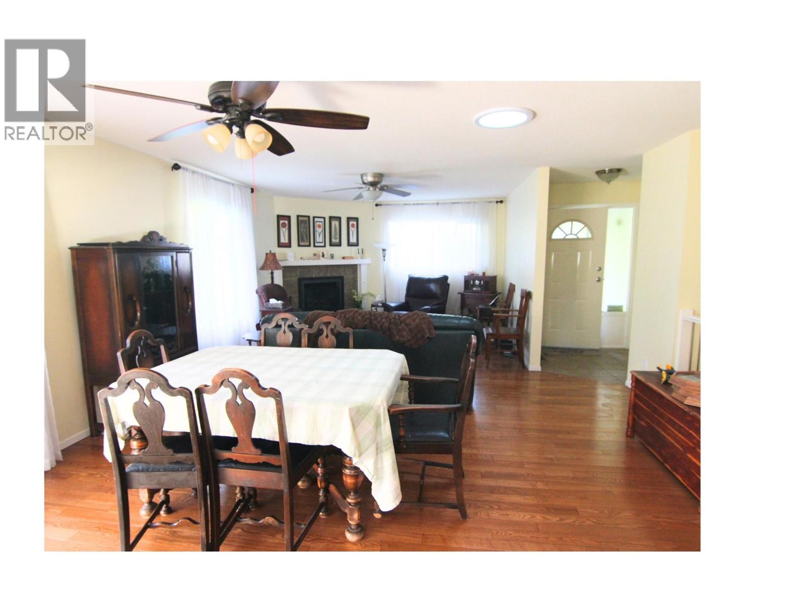 2455 5th Avenue Ne, Salmon Arm, British Columbia  V1E 1Y9 - Photo 32 - 10364513