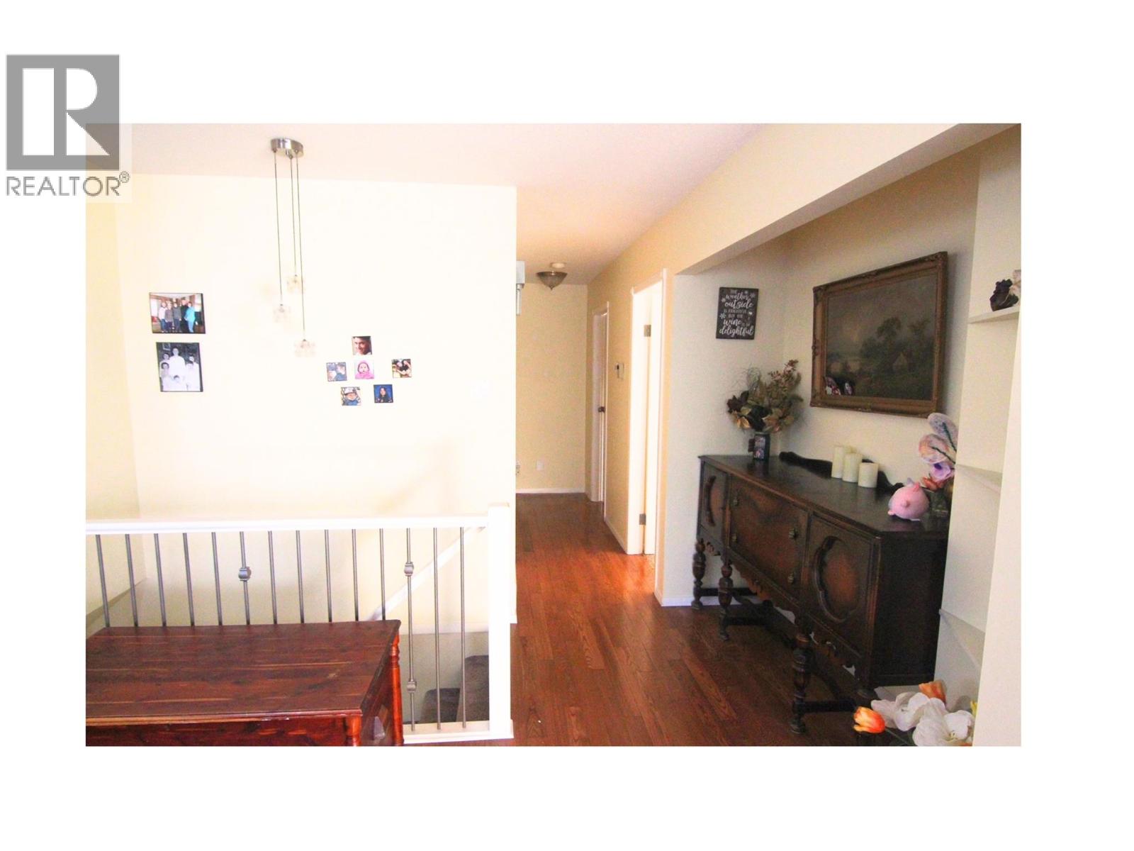 2455 5th Avenue Ne, Salmon Arm, British Columbia  V1E 1Y9 - Photo 33 - 10364513