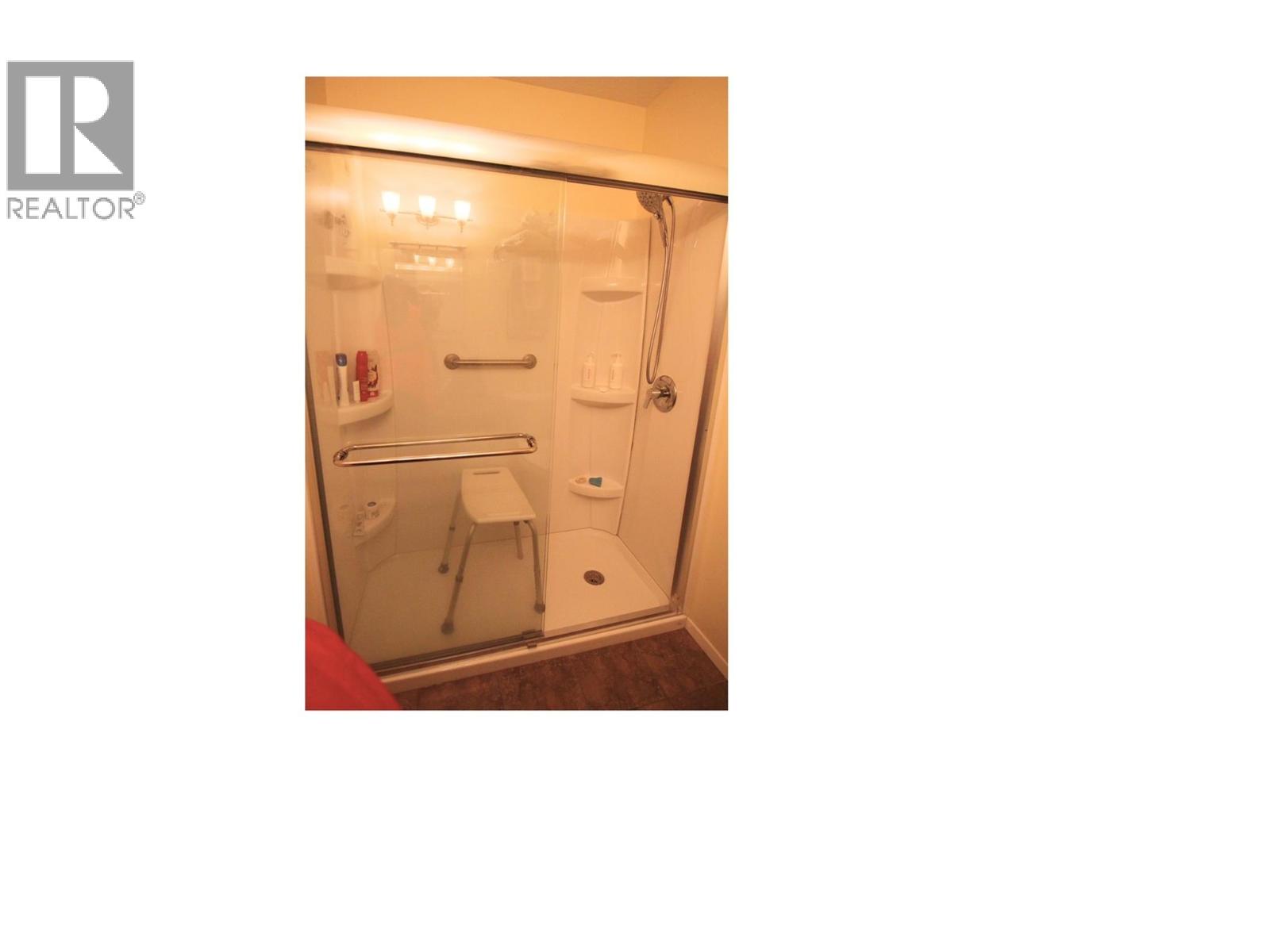 2455 5th Avenue Ne, Salmon Arm, British Columbia  V1E 1Y9 - Photo 36 - 10364513