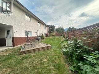 2455 5th Avenue Ne, Salmon Arm, British Columbia  V1E 1Y9 - Photo 4 - 10364513