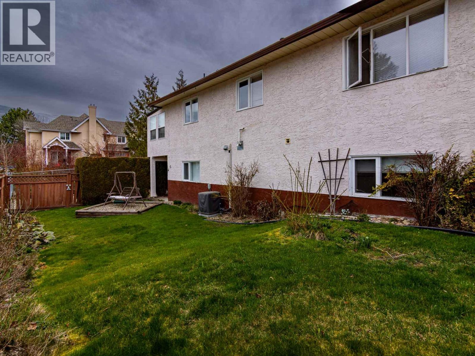 2455 5th Avenue Ne, Salmon Arm, British Columbia  V1E 1Y9 - Photo 43 - 10364513