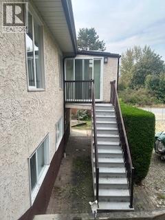 2455 5th Avenue Ne, Salmon Arm, British Columbia  V1E 1Y9 - Photo 5 - 10364513