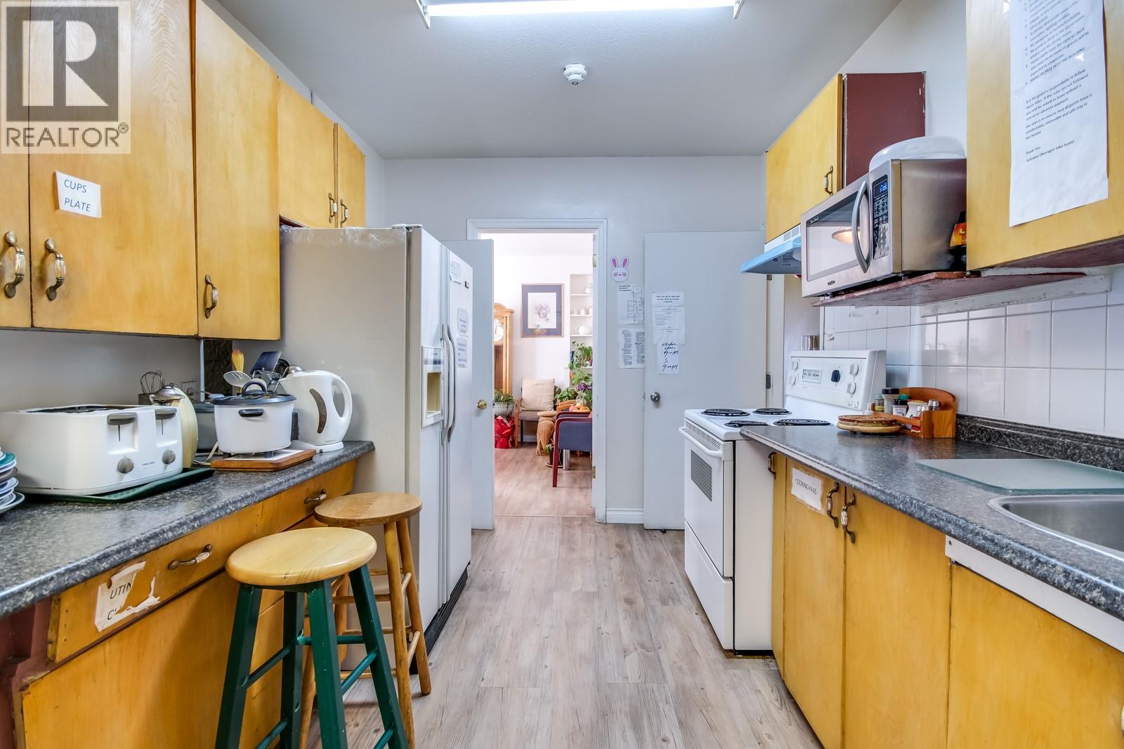 730 Bernard Avenue, Kelowna, British Columbia  V1Y 6P5 - Photo 13 - 10364717