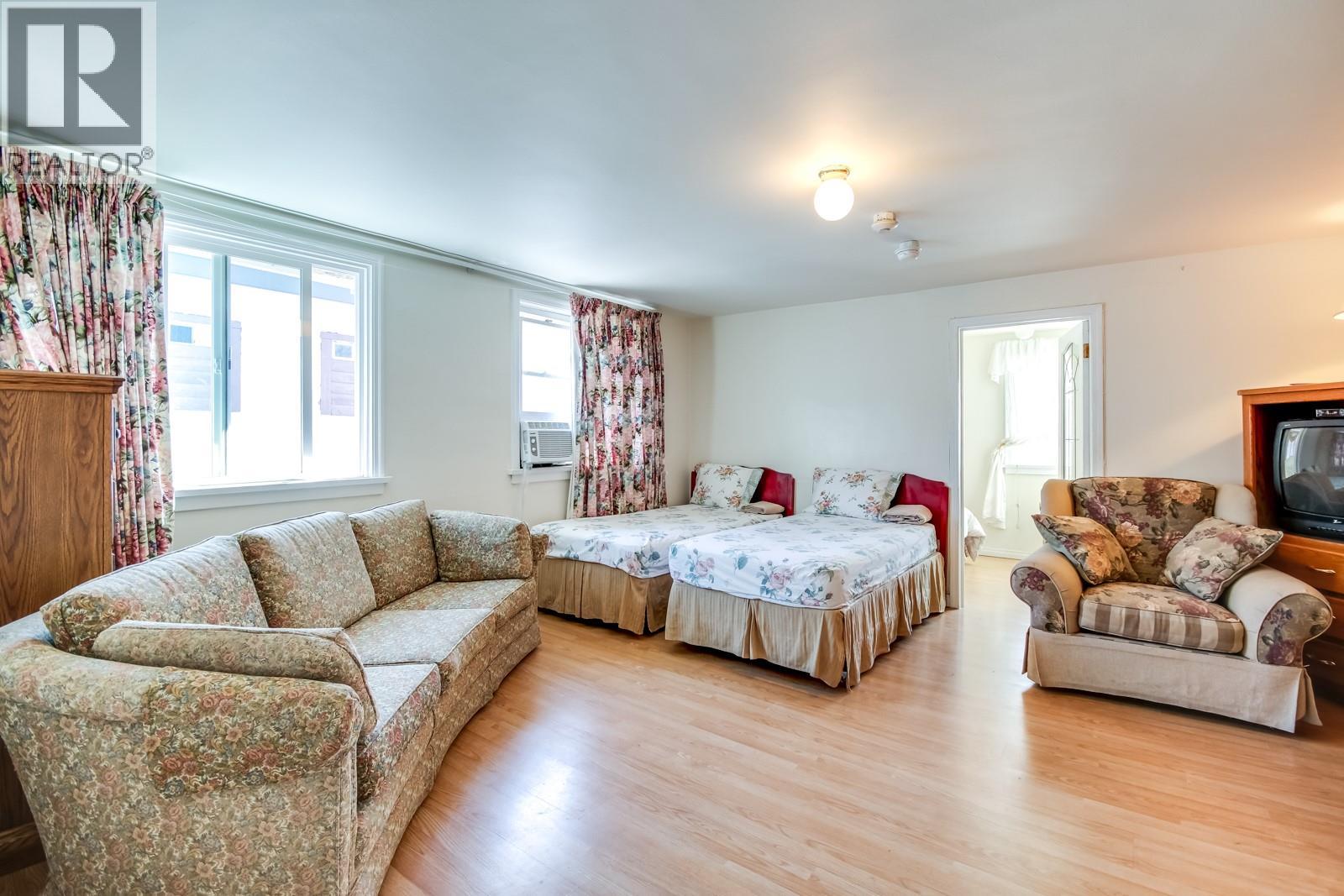 730 Bernard Avenue, Kelowna, British Columbia  V1Y 6P5 - Photo 23 - 10364717