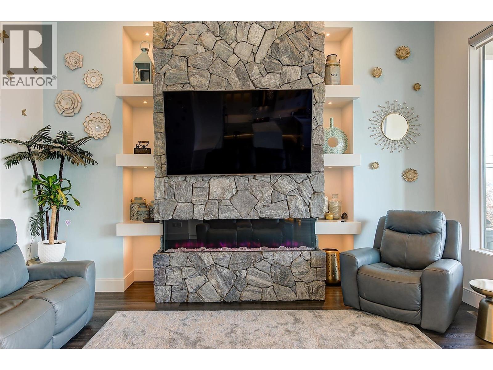 3961 Beachview Drive E, West Kelowna, British Columbia  V4T 2K1 - Photo 18 - 10364425