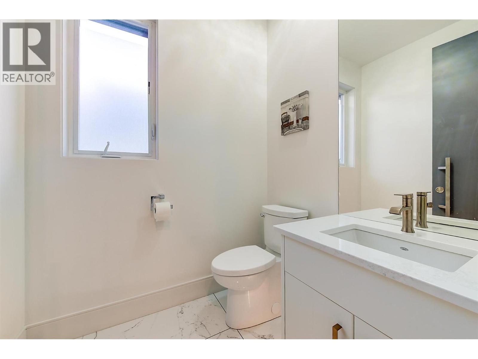 3961 Beachview Drive E, West Kelowna, British Columbia  V4T 2K1 - Photo 22 - 10364425