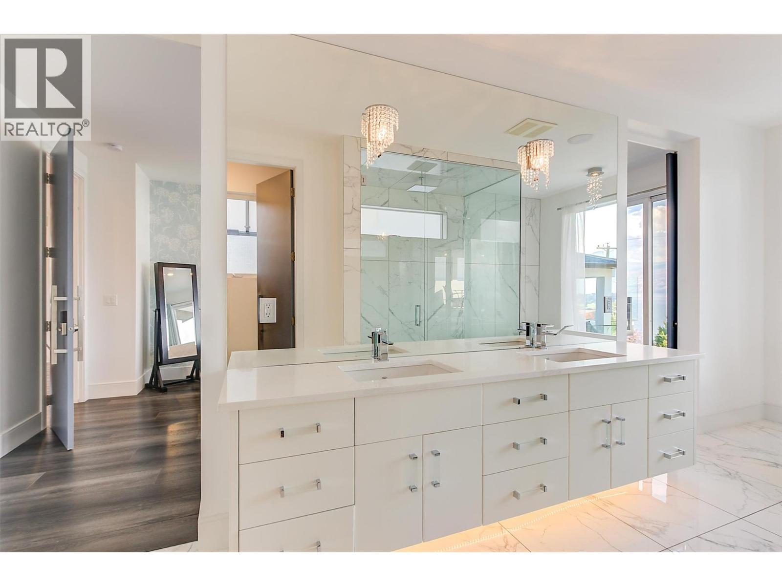 3961 Beachview Drive E, West Kelowna, British Columbia  V4T 2K1 - Photo 34 - 10364425