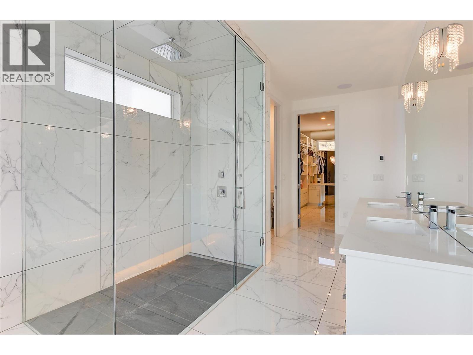 3961 Beachview Drive E, West Kelowna, British Columbia  V4T 2K1 - Photo 37 - 10364425