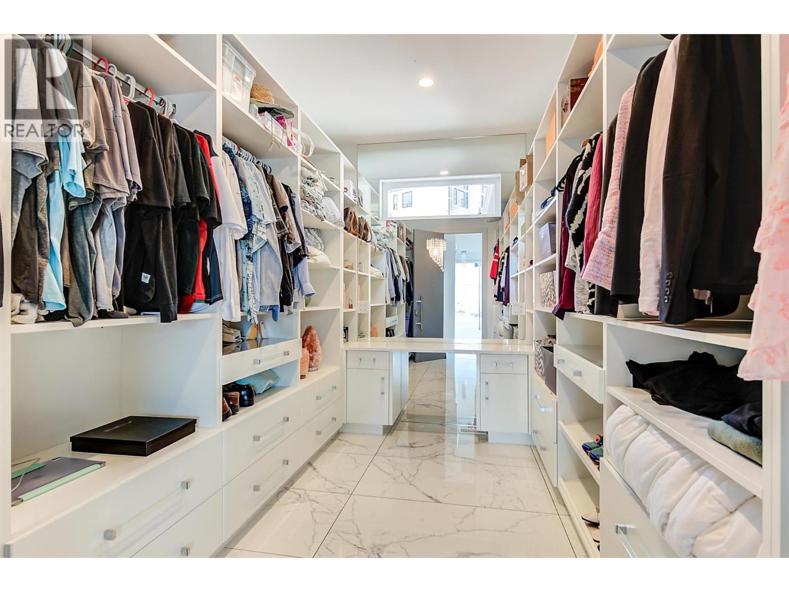 3961 Beachview Drive E, West Kelowna, British Columbia  V4T 2K1 - Photo 39 - 10364425