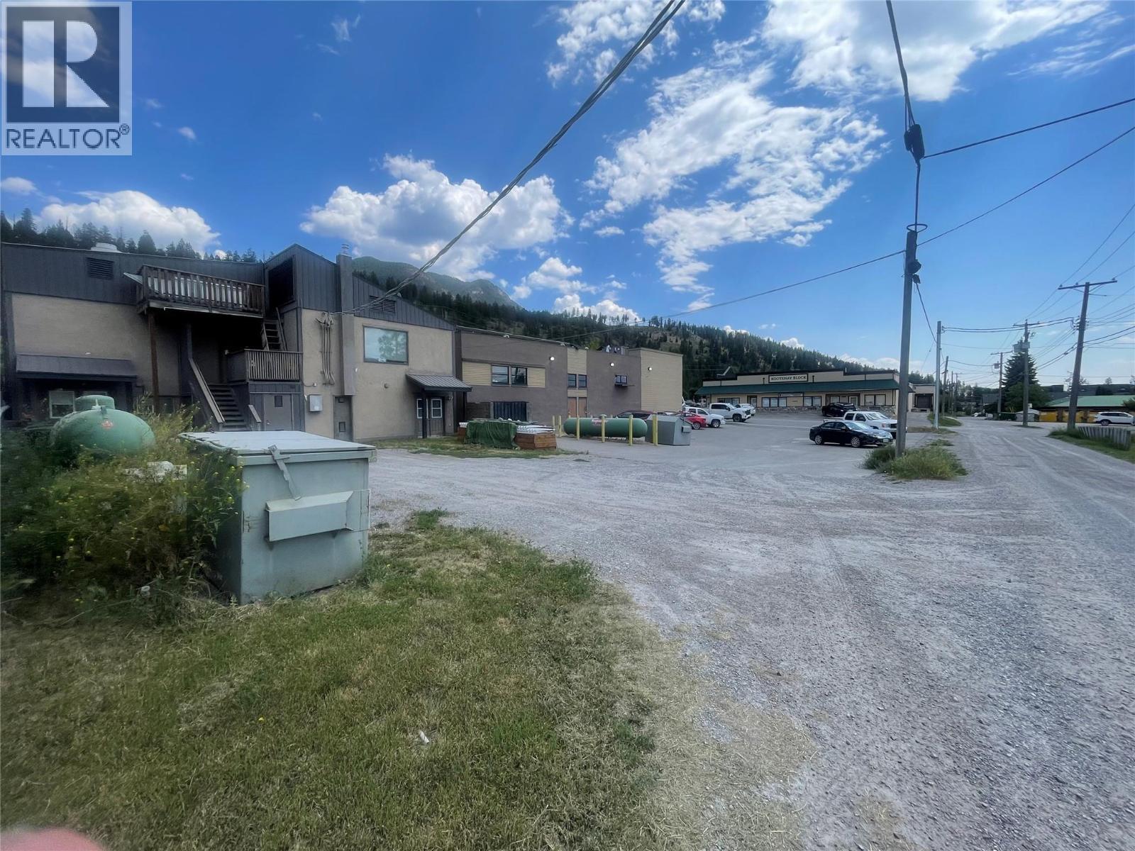 7513 Main  W Street, Radium Hot Springs, British Columbia  V0A 1M0 - Photo 8 - 10364821