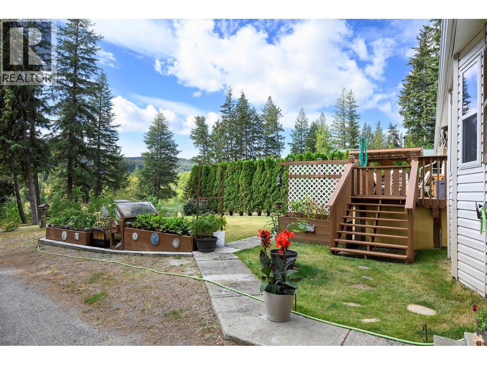 1888 Lakeview Drive, Kamloops, British Columbia  V0E 1Z1 - Photo 6 - 10364860