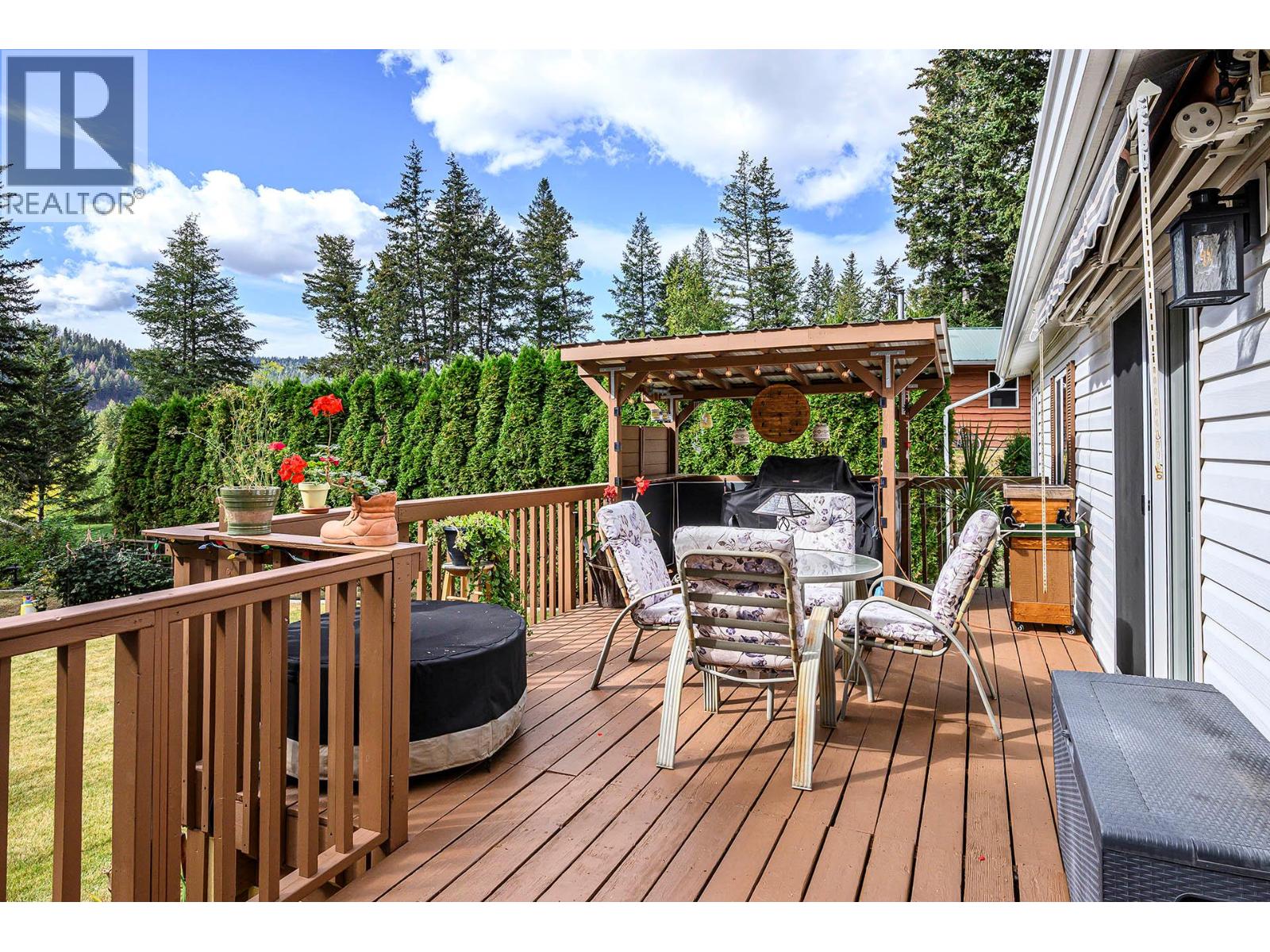 1888 Lakeview Drive, Kamloops, British Columbia  V0E 1Z1 - Photo 8 - 10364860