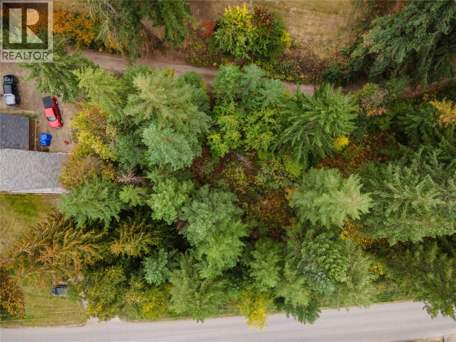 48 Centennial Drive, Blind Bay, British Columbia  V0E 1H1 - Photo 13 - 10364665