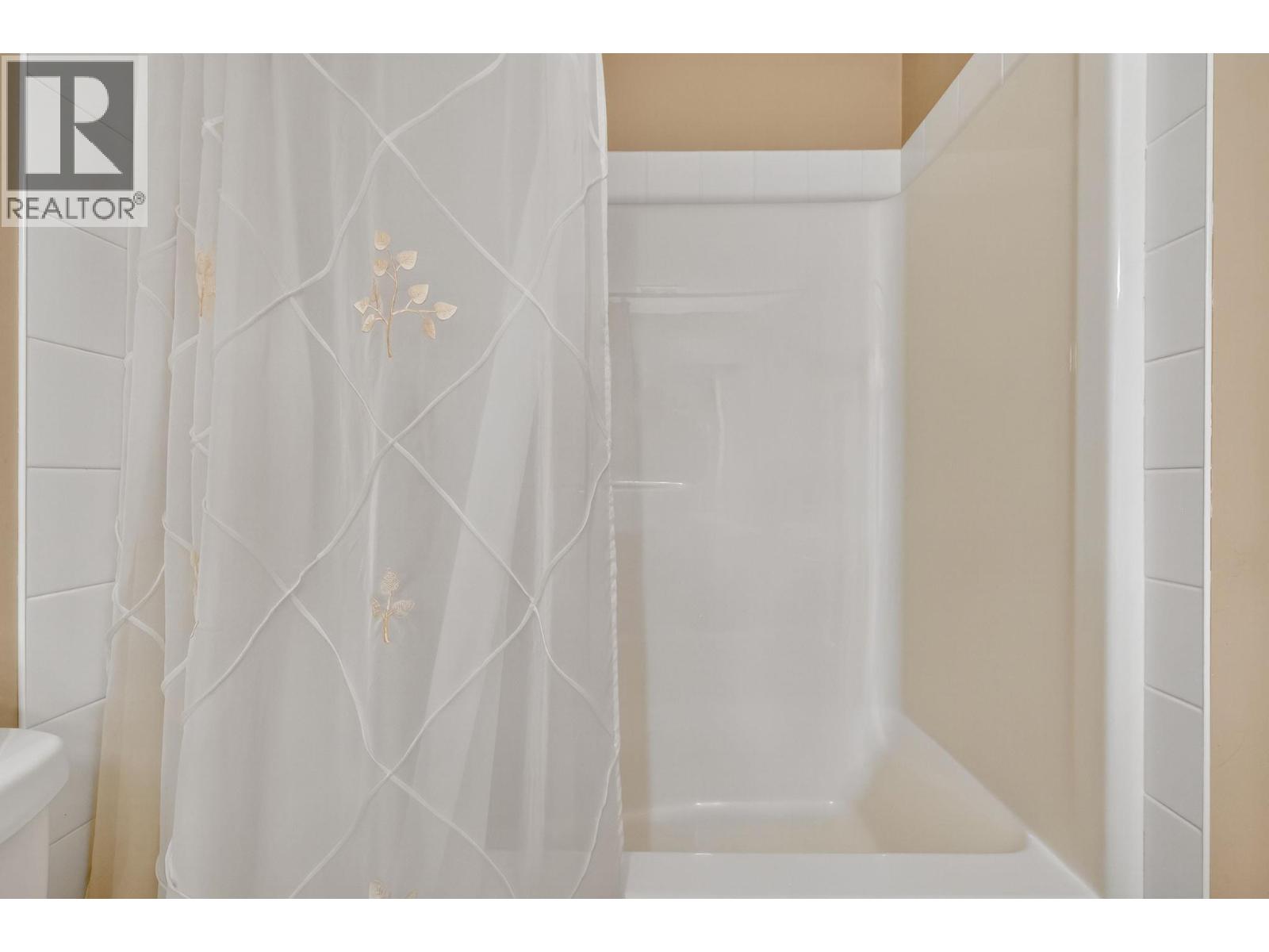 305 Whitman Road Unit# 102, Kelowna, British Columbia  V1V 2P3 - Photo 33 - 10364297