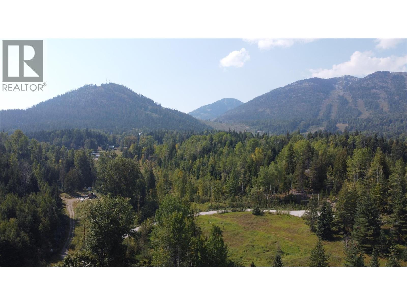 270 Richie Road, Rossland, British Columbia  V0G 1Y0 - Photo 1 - 10364350