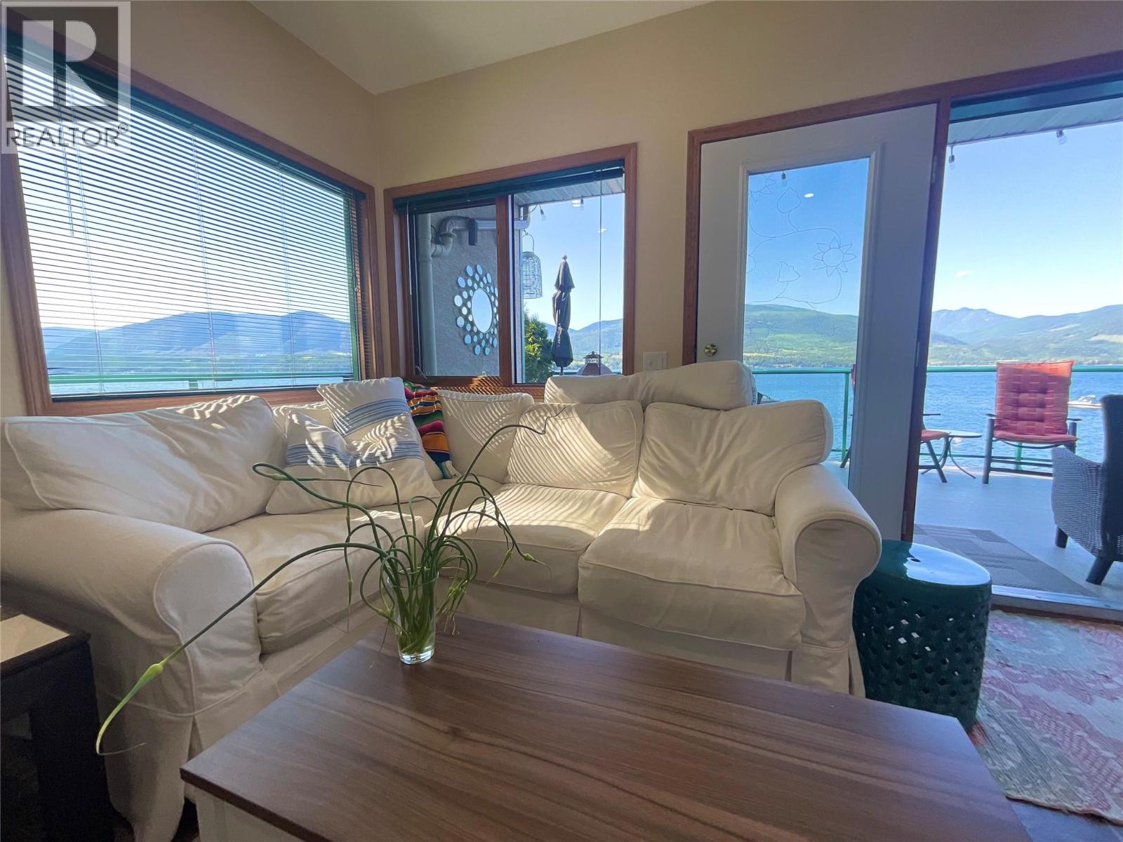 3935 Eagle Bay Rd. Road Unit# 1, Eagle Bay, British Columbia  V0E 1T0 - Photo 17 - 10364349