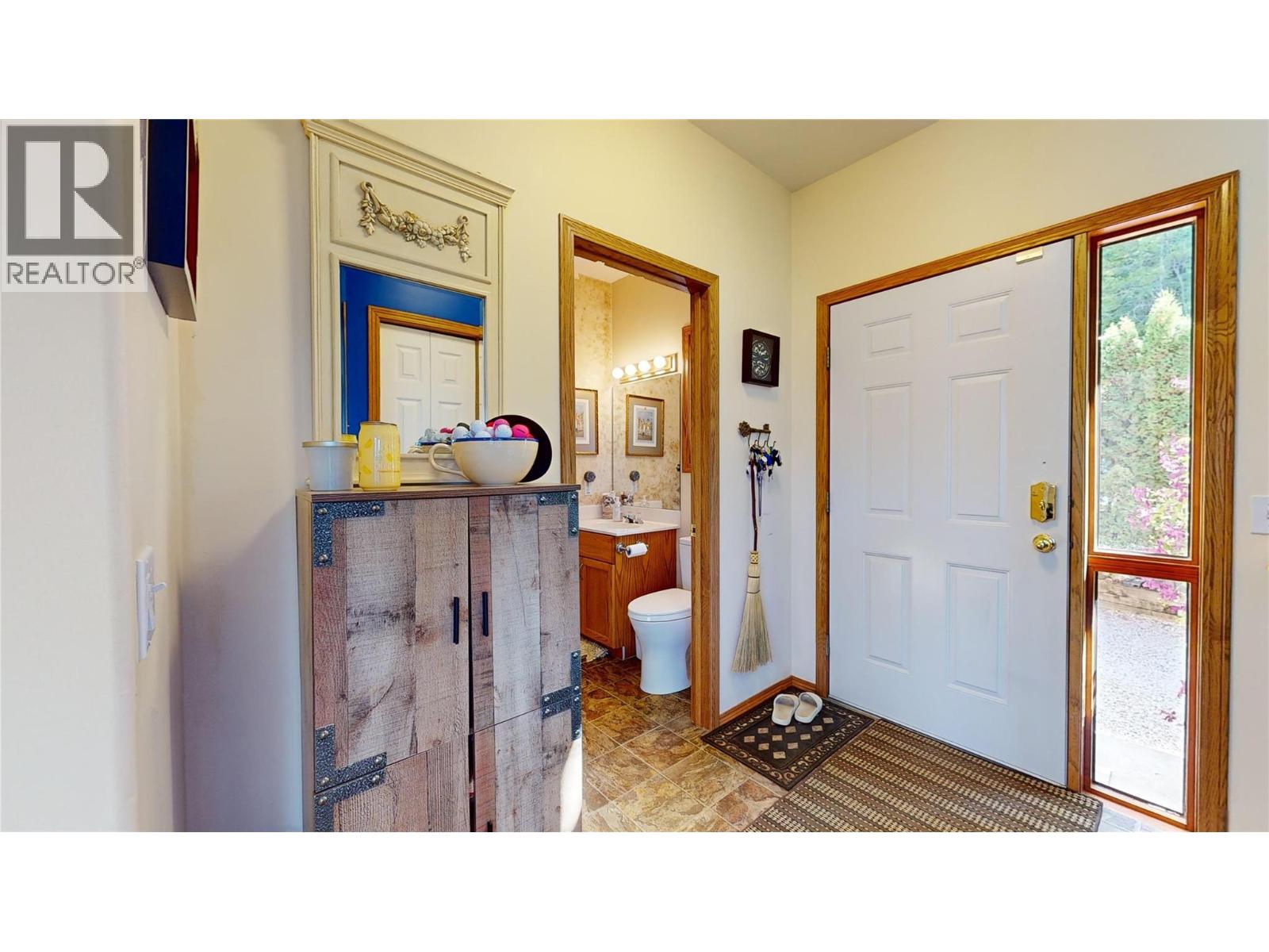 3935 Eagle Bay Rd. Road Unit# 1, Eagle Bay, British Columbia  V0E 1T0 - Photo 35 - 10364349