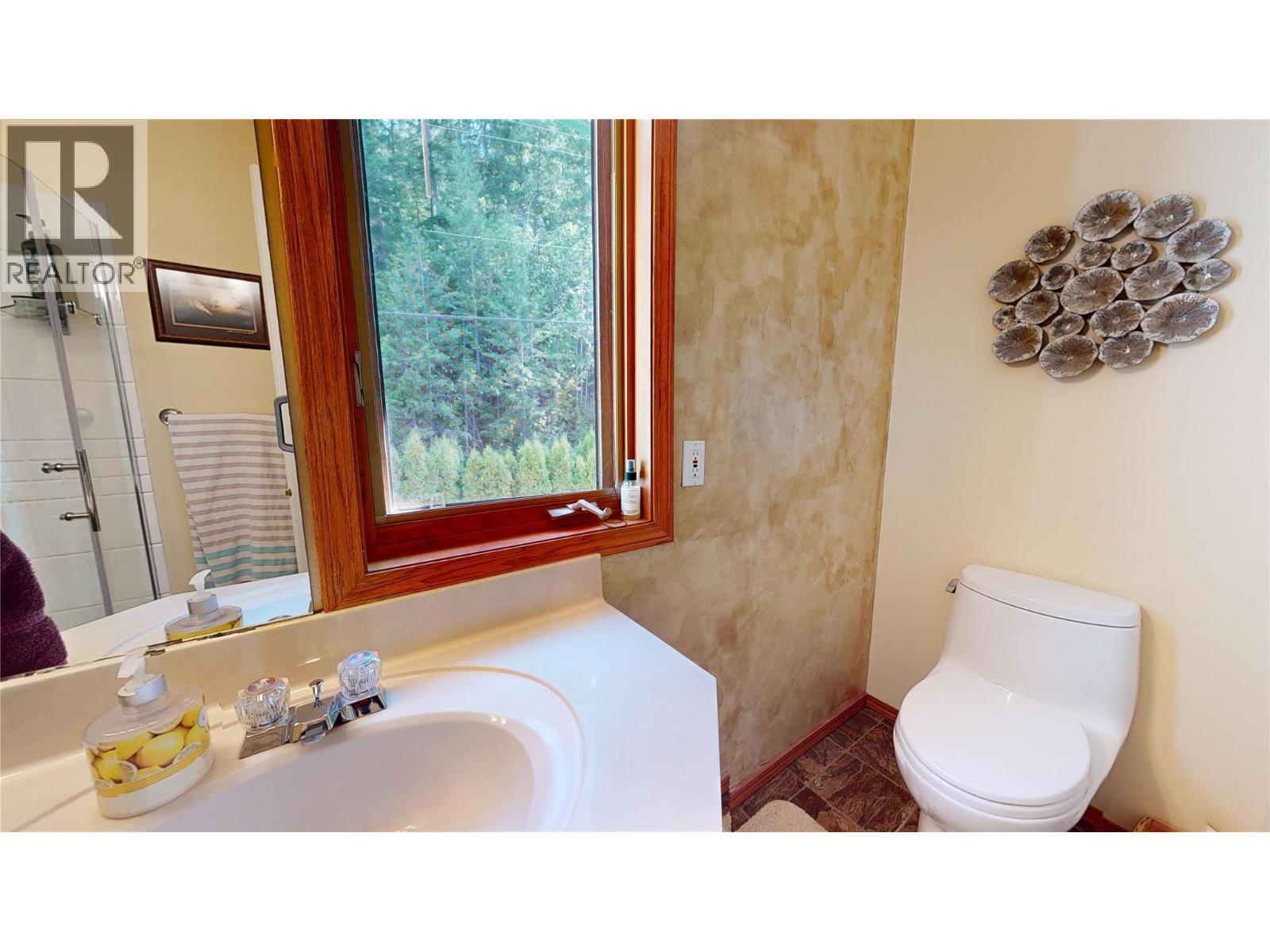 3935 Eagle Bay Rd. Road Unit# 1, Eagle Bay, British Columbia  V0E 1T0 - Photo 44 - 10364349