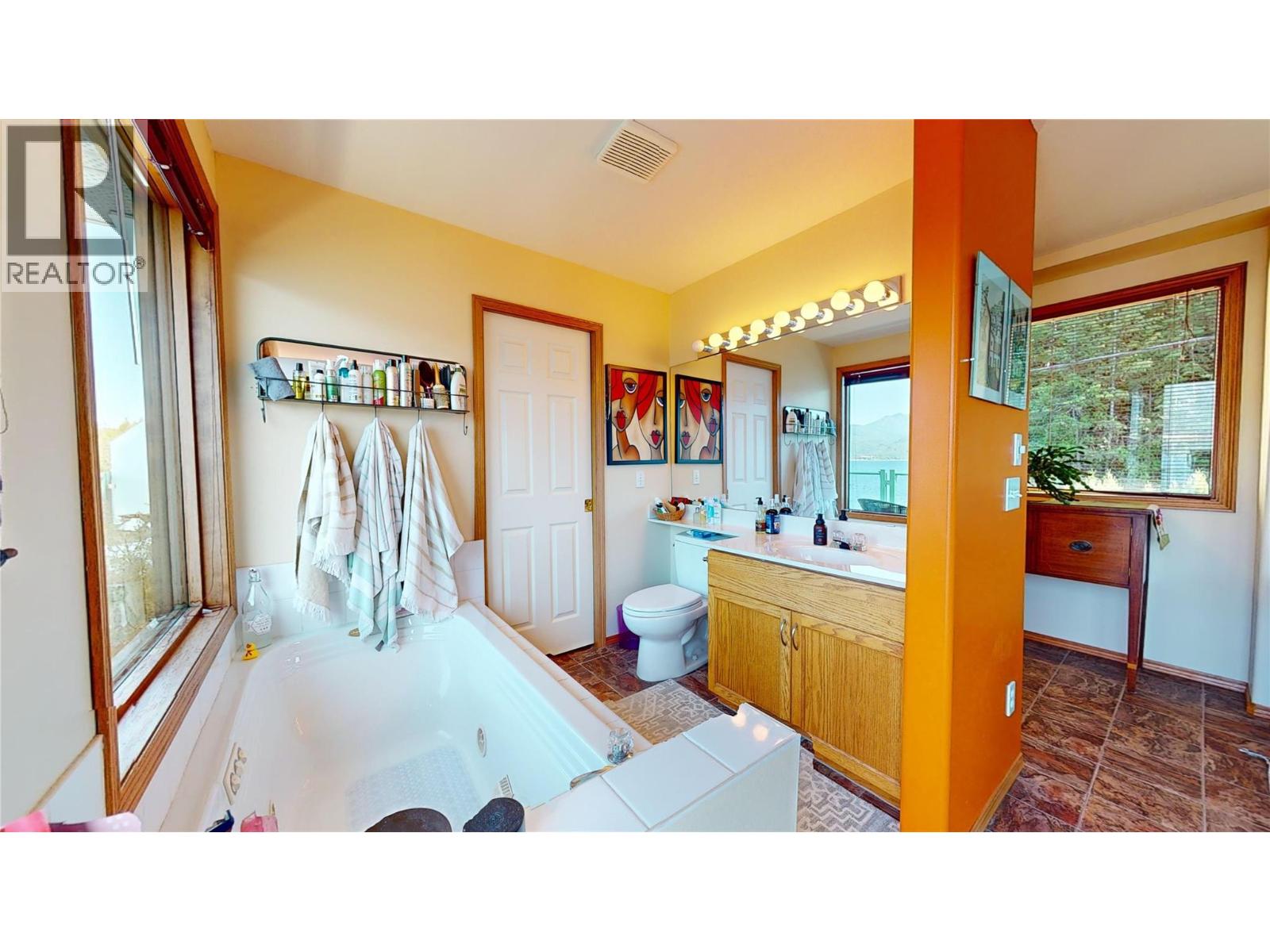 3935 Eagle Bay Rd. Road Unit# 1, Eagle Bay, British Columbia  V0E 1T0 - Photo 54 - 10364349