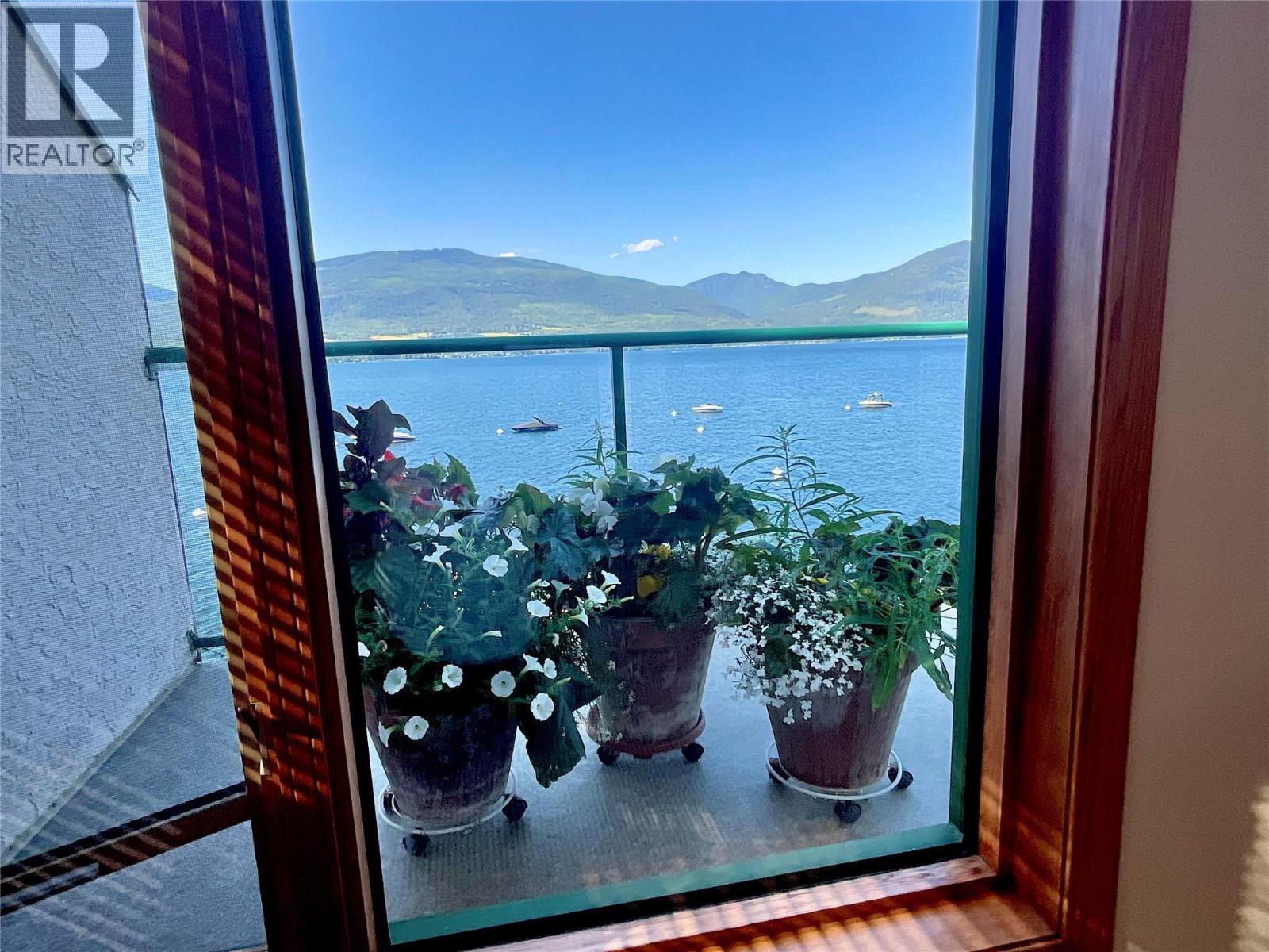 3935 Eagle Bay Rd. Road Unit# 1, Eagle Bay, British Columbia  V0E 1T0 - Photo 60 - 10364349