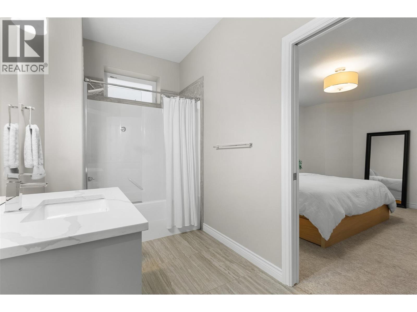 539 Metcalfe Avenue, Kelowna, British Columbia  V1W 4V7 - Photo 52 - 10364068