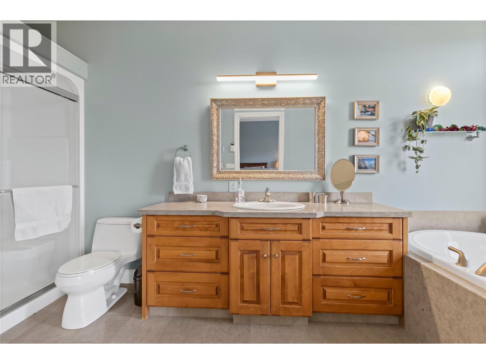 3676 Mcbride Road, Blind Bay, British Columbia  V0E 1H1 - Photo 25 - 10364841