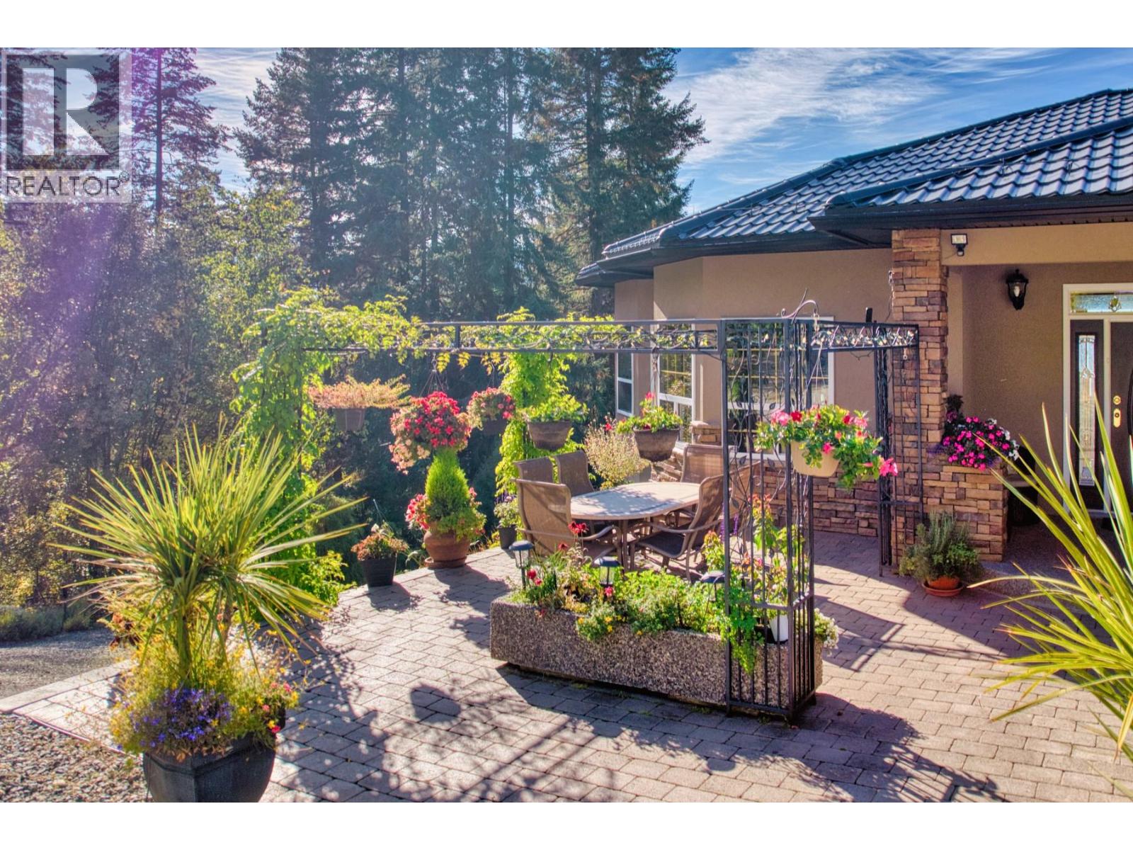 3676 Mcbride Road, Blind Bay, British Columbia  V0E 1H1 - Photo 72 - 10364841