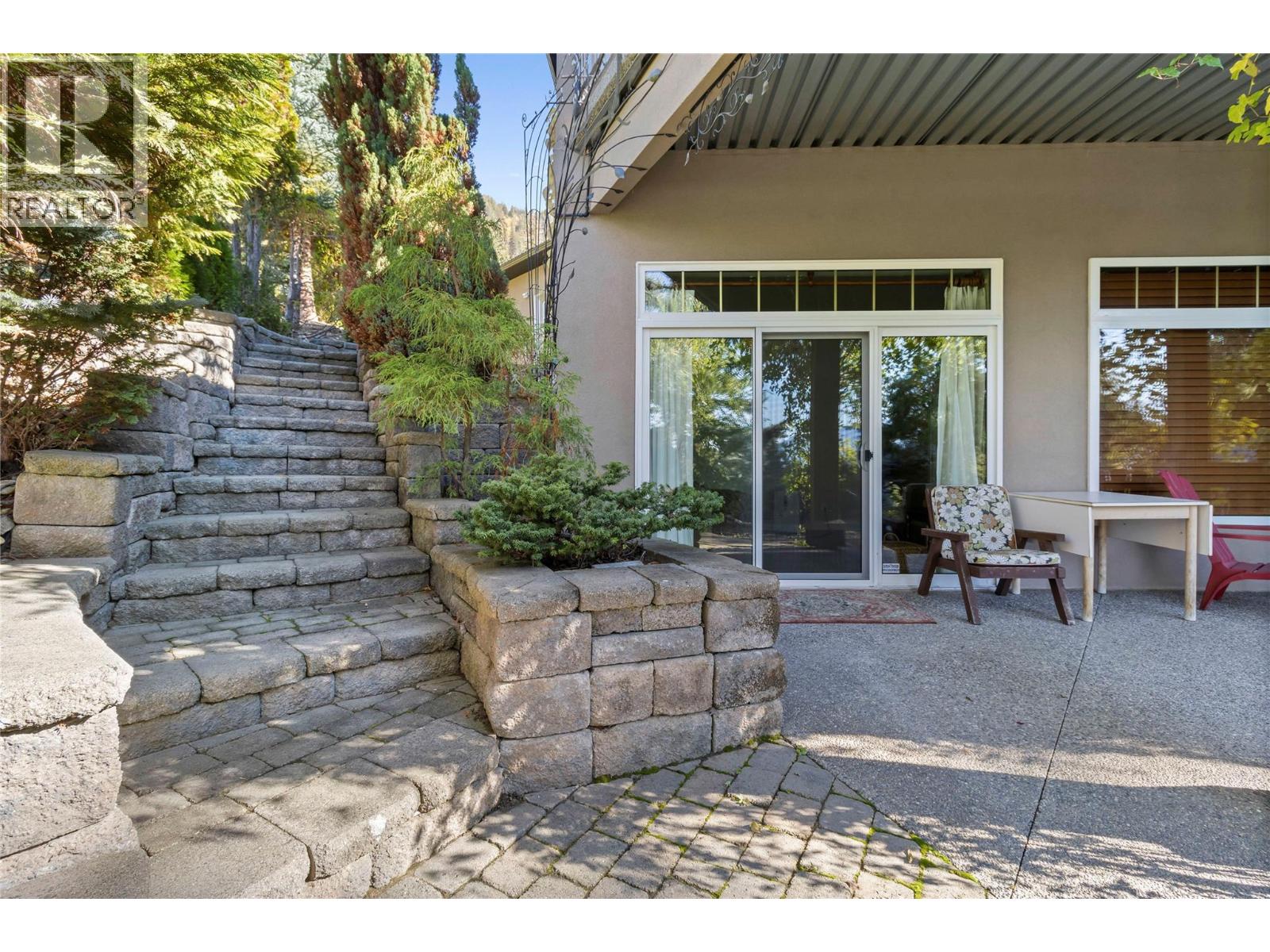 3676 Mcbride Road, Blind Bay, British Columbia  V0E 1H1 - Photo 75 - 10364841