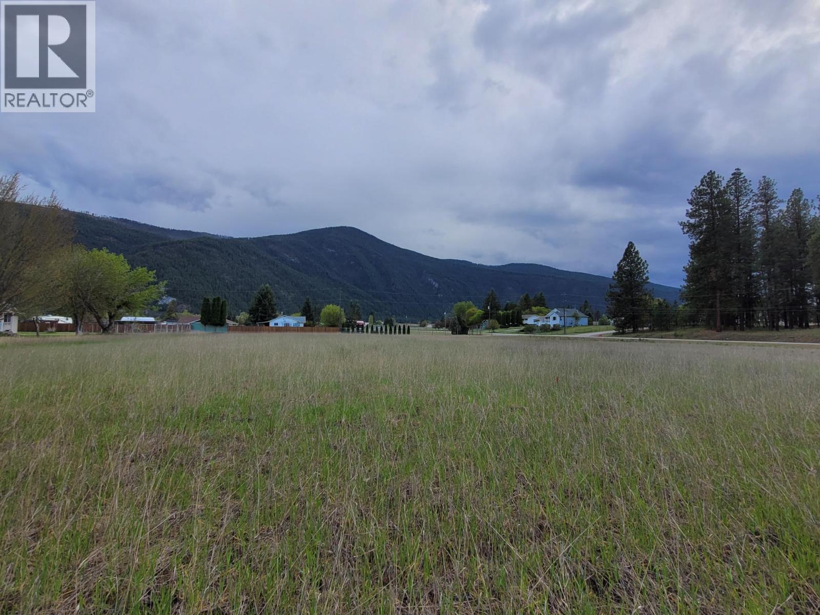 6020 Kenmore Road, Grand Forks, British Columbia  V0H 1H4 - Photo 13 - 10364759