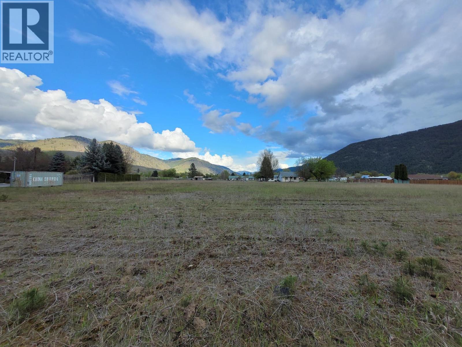 6020 Kenmore Road, Grand Forks, British Columbia  V0H 1H4 - Photo 4 - 10364759