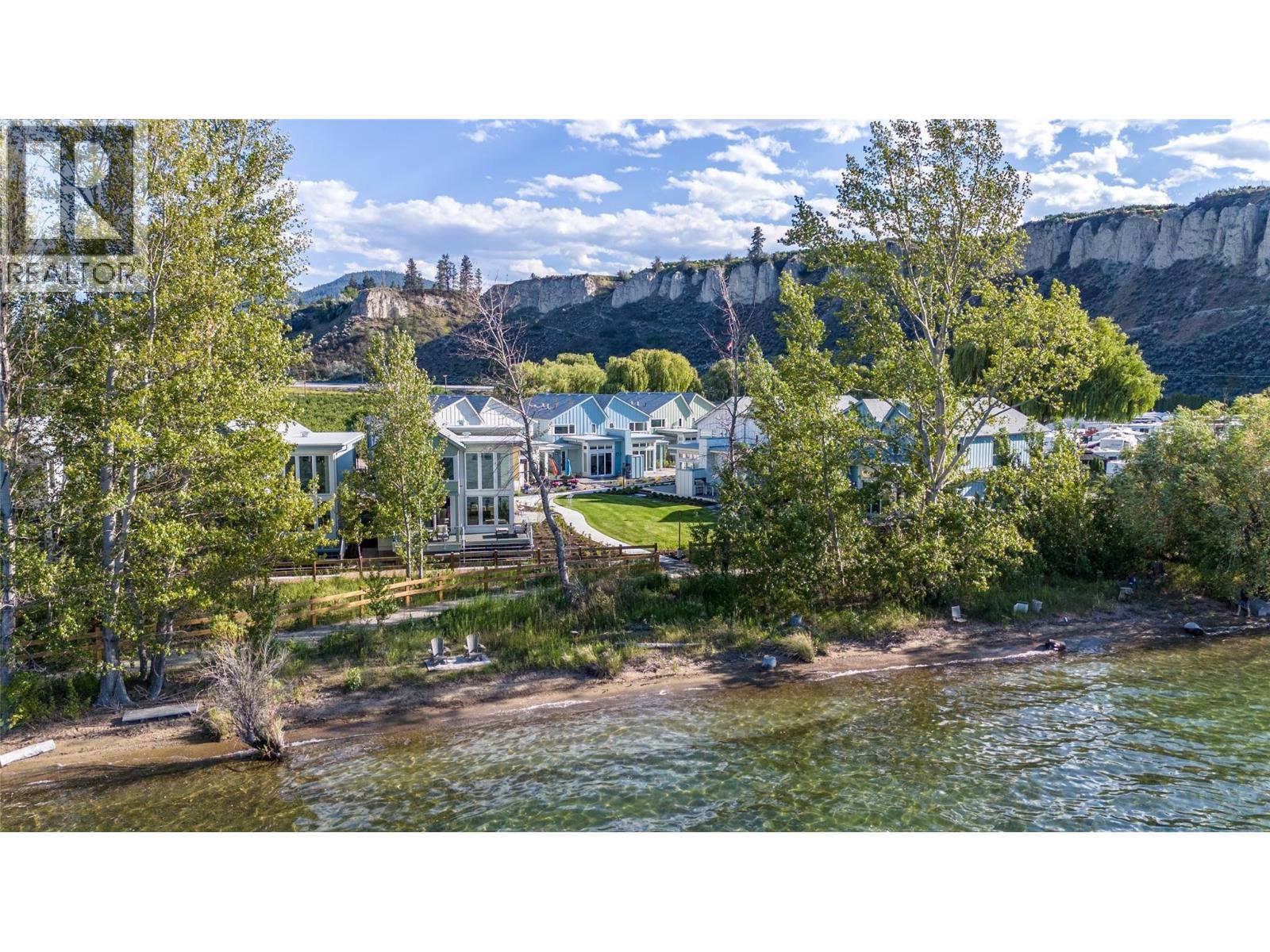 3160 Landry Crescent, Summerland, British Columbia  V0H 1Z9 - Photo 4 - 10364945