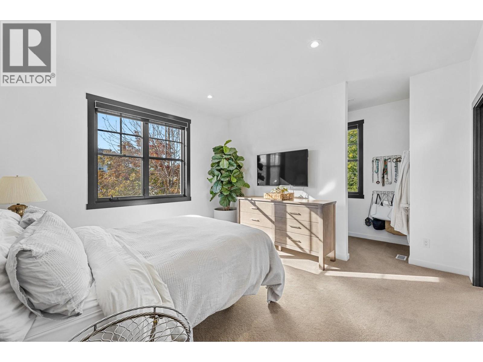 2693 Gore Street, Kelowna, British Columbia  V1Y 5A5 - Photo 23 - 10364752