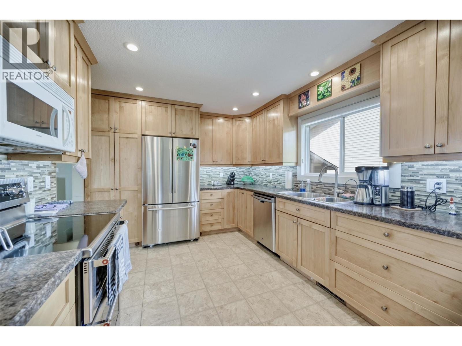 8516 12th Avenue, Osoyoos, British Columbia  V0H 1V1 - Photo 4 - 10364927