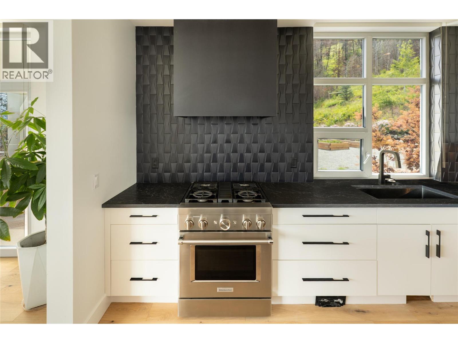 1750 Westside Road N Unit# 5, Kelowna, British Columbia  V1Z 3R9 - Photo 20 - 10364140