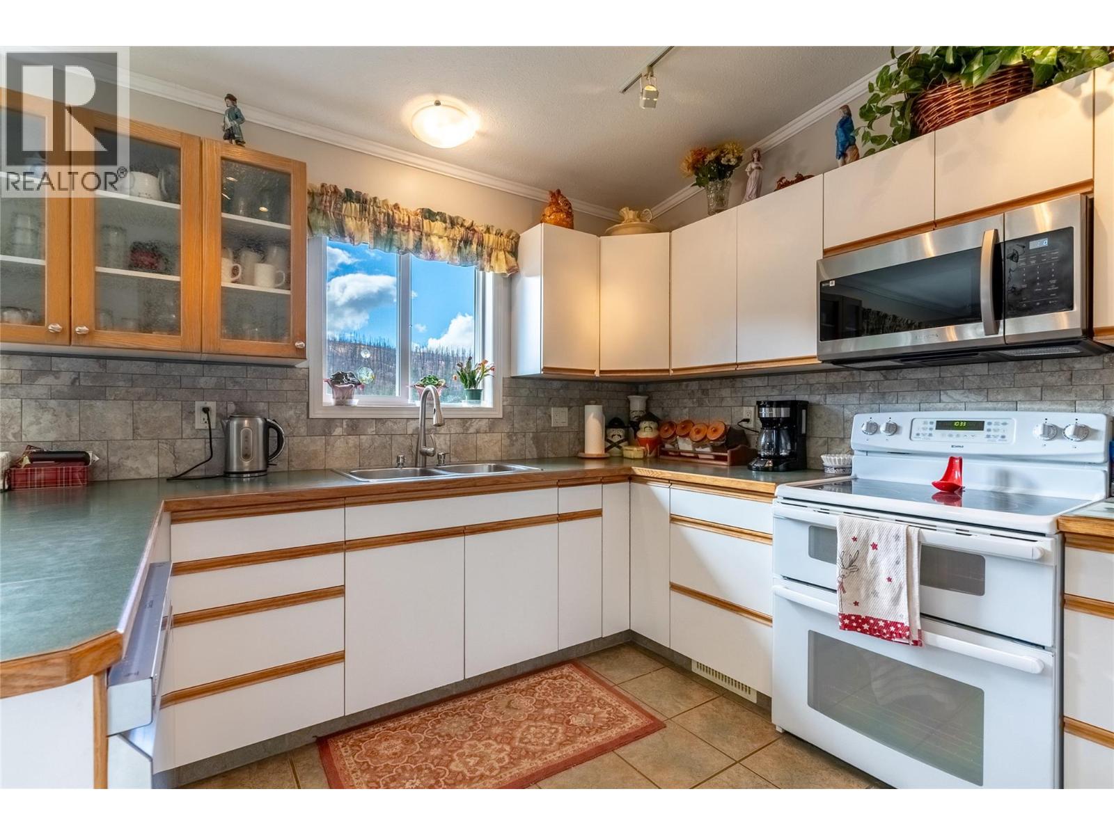 1424 Loon Lake Road, Loon Lake, British Columbia  V0K 1H1 - Photo 14 - 10364933