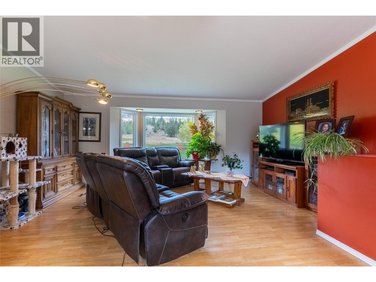 1424 Loon Lake Road, Loon Lake, British Columbia  V0K 1H1 - Photo 16 - 10364933