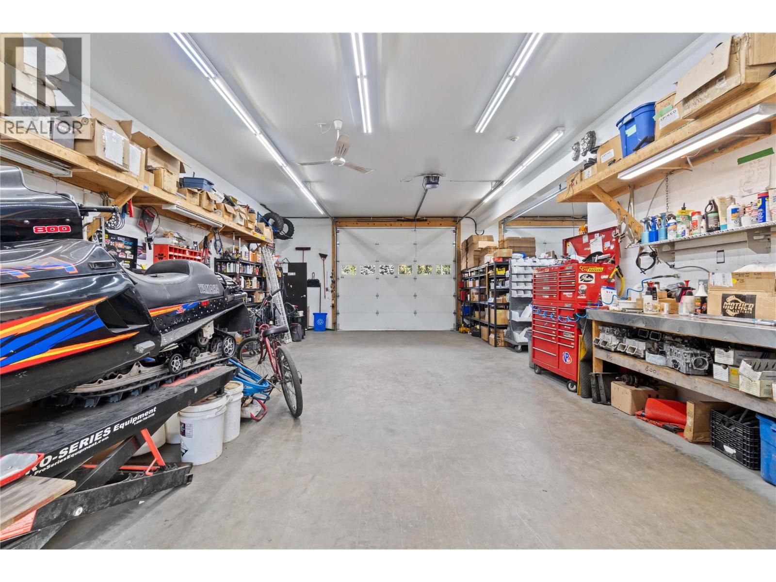 725 Trans Canada Highway, Sicamous, British Columbia  V0E 2V0 - Photo 57 - 10364853