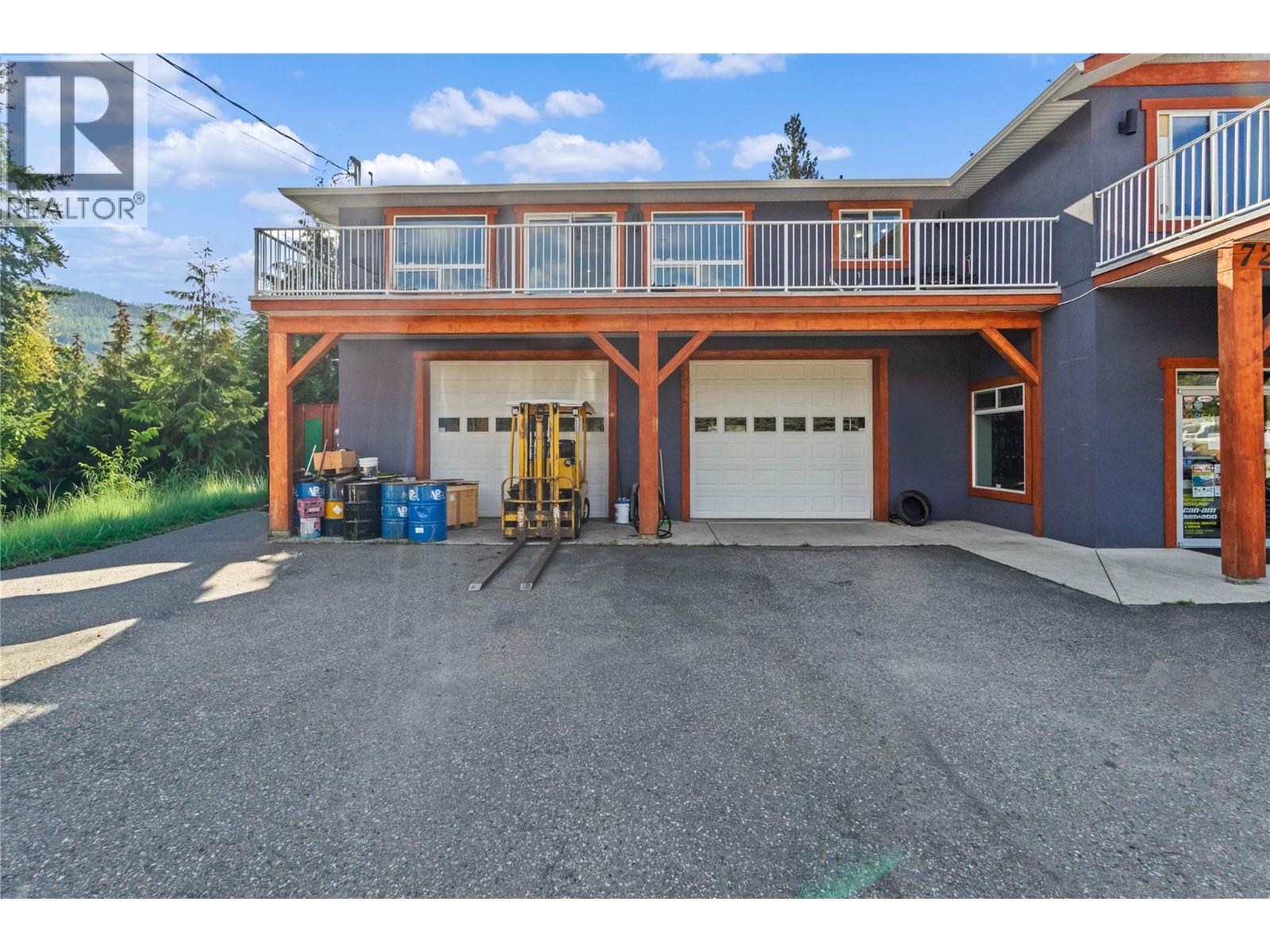 725 Trans Canada Highway, Sicamous, British Columbia  V0E 2V0 - Photo 90 - 10364853