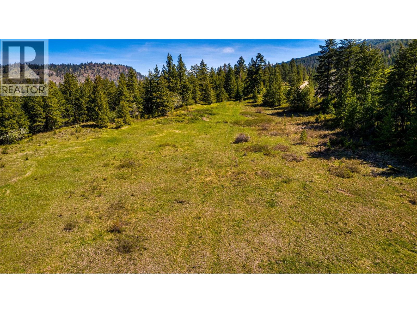 5893 Cosens Bay Road, Coldstream, British Columbia  V1B 1N8 - Photo 9 - 10364976