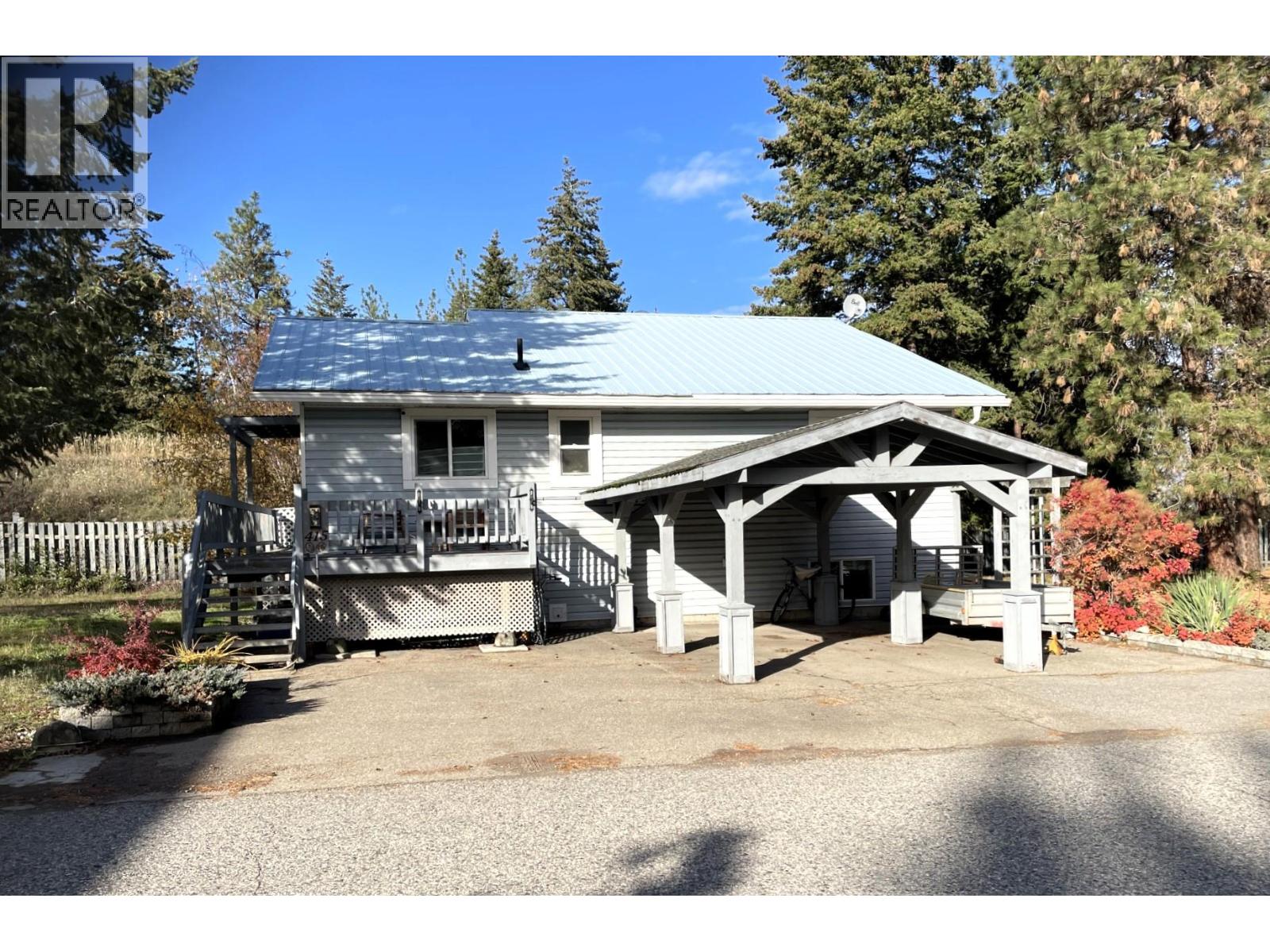 415 Hummingbird Avenue, Vernon, British Columbia  V1H 2A1 - Photo 1 - 10365023