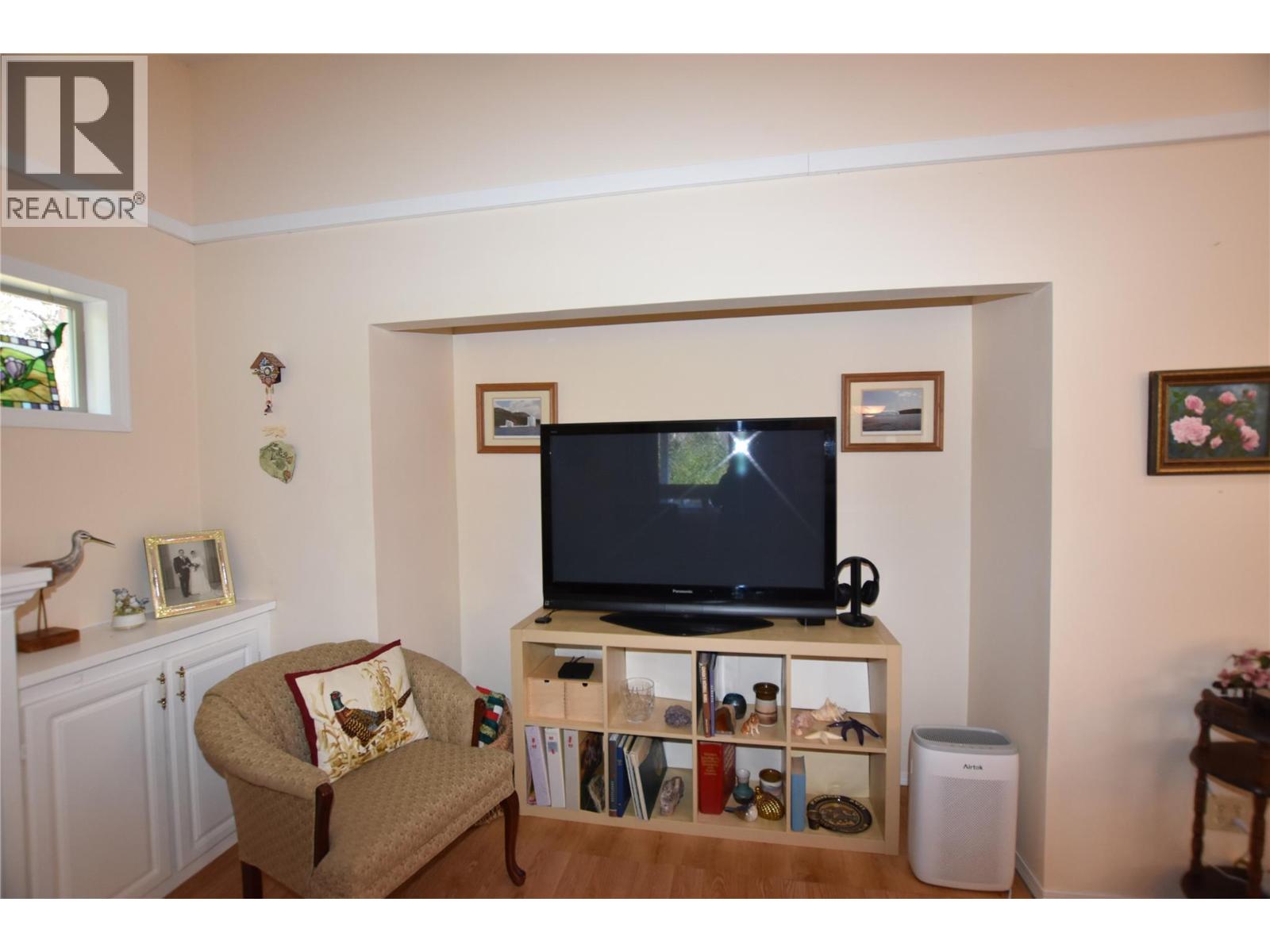 415 Hummingbird Avenue, Vernon, British Columbia  V1H 2A1 - Photo 17 - 10365023