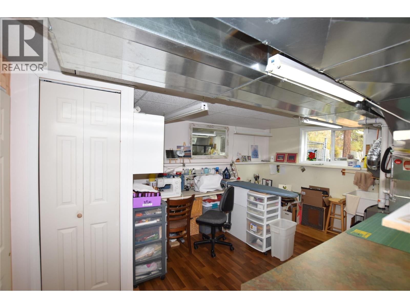 415 Hummingbird Avenue, Vernon, British Columbia  V1H 2A1 - Photo 39 - 10365023