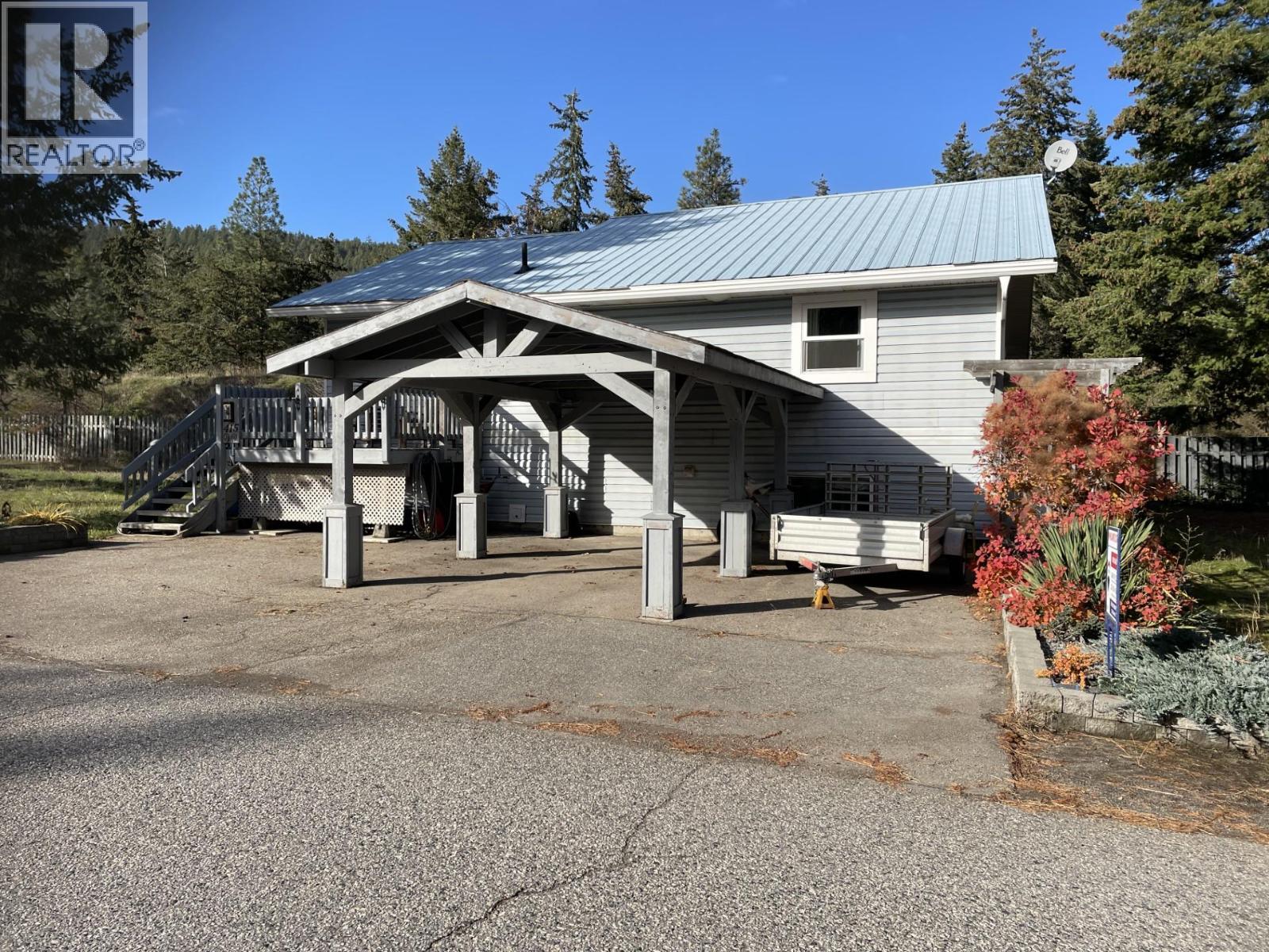 415 Hummingbird Avenue, Vernon, British Columbia  V1H 2A1 - Photo 4 - 10365023