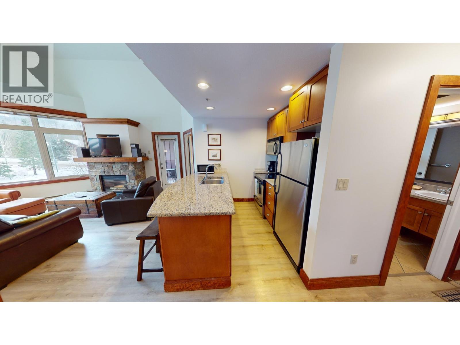 4559 Timberline Crescent Unit# 541, Fernie, British Columbia  V0B 1M6 - Photo 15 - 10364930