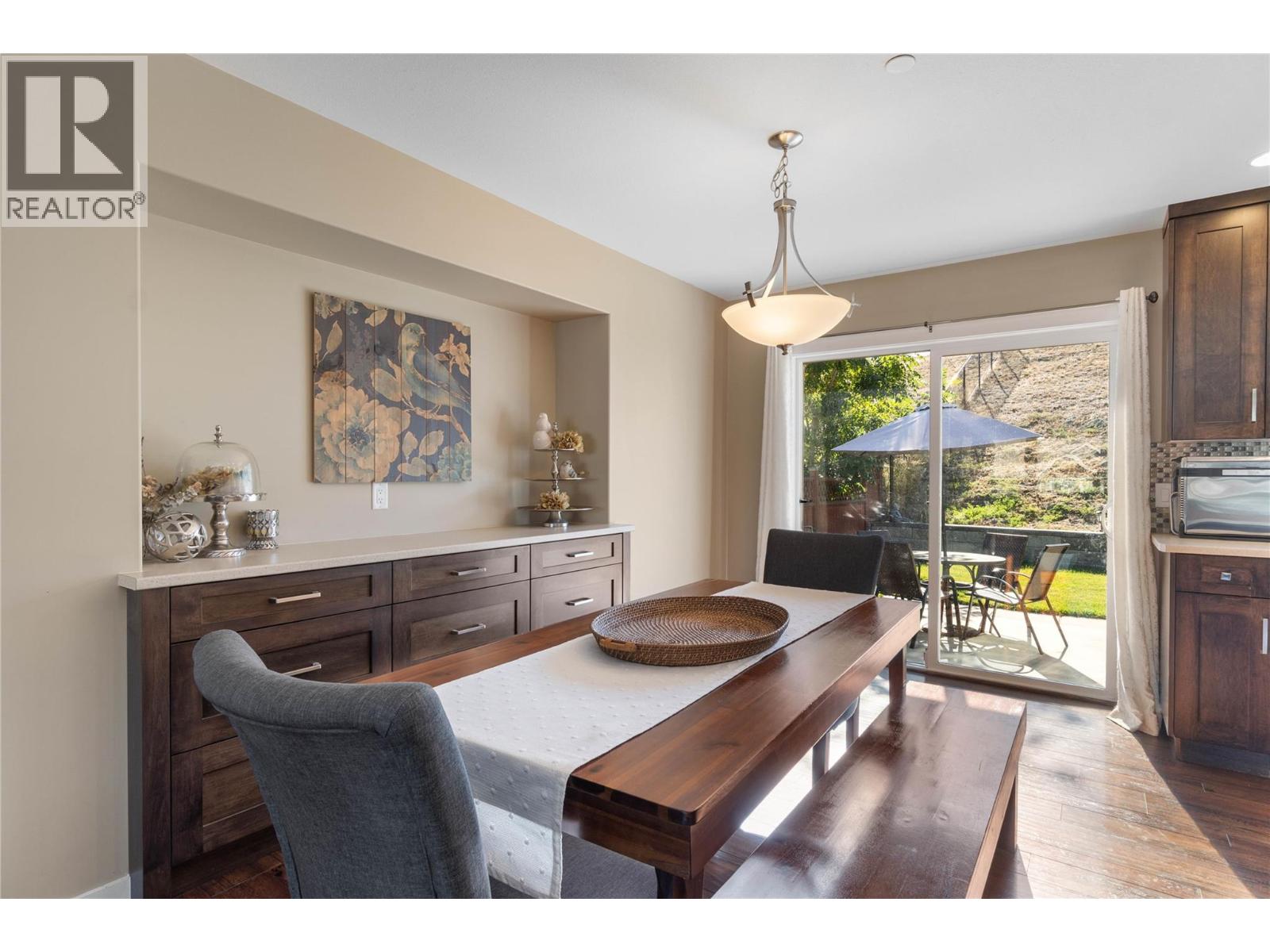 8735 Badger Drive, Kamloops, British Columbia  V2C 0B2 - Photo 6 - 10365060