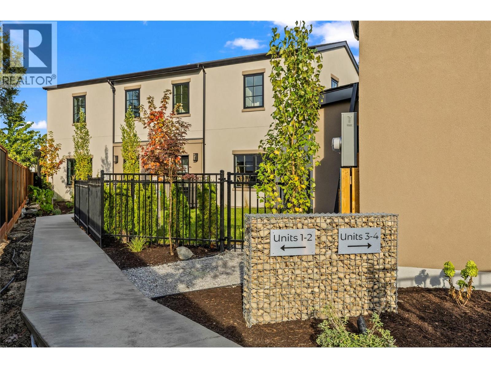 2957 Conlin Court Unit# 3, Kelowna, British Columbia  V1Y 7S7 - Photo 4 - 10363985