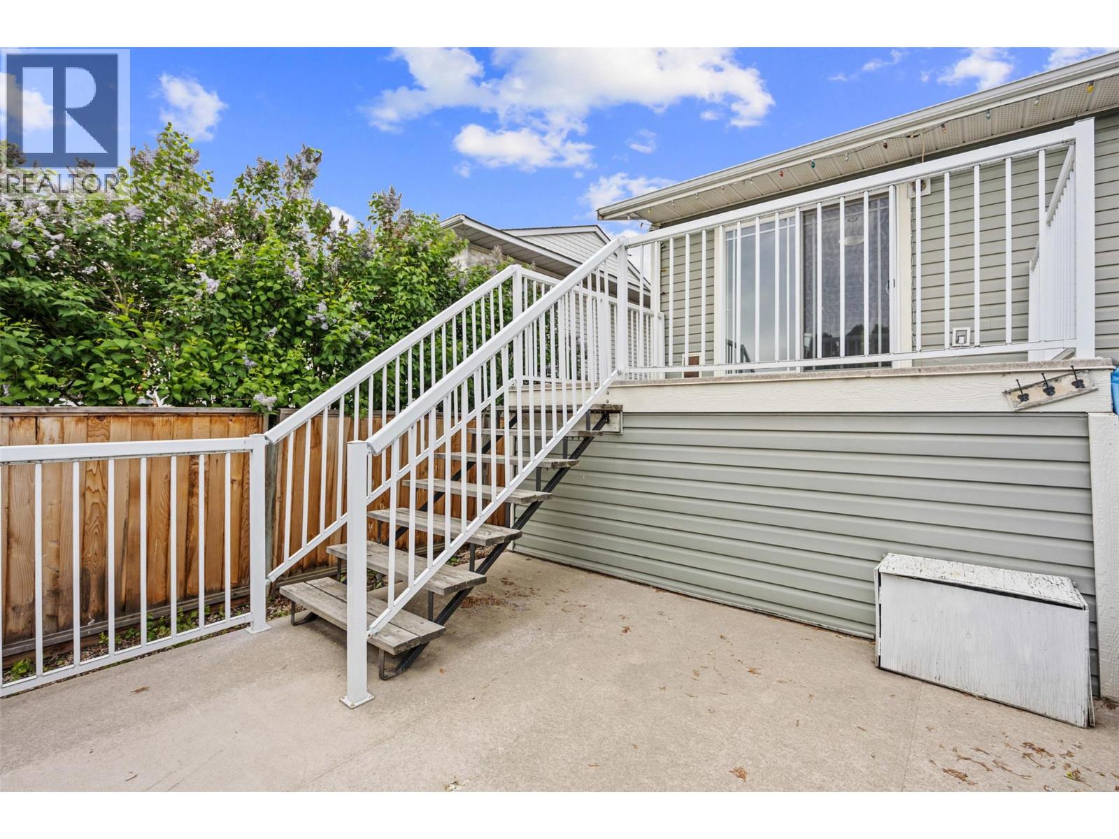 2203 Bossert Avenue, Kamloops, British Columbia  V2B 8H6 - Photo 15 - 10365104