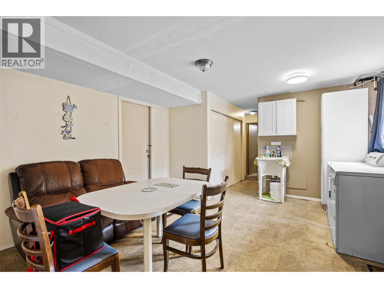 2203 Bossert Avenue, Kamloops, British Columbia  V2B 8H6 - Photo 26 - 10365104